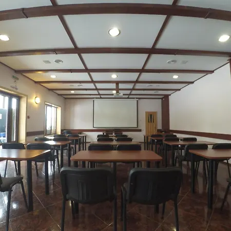 Ozero Lodge