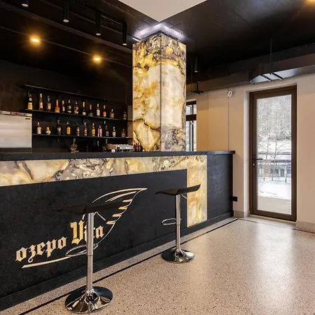 Ozero Nizhniy Studenyy