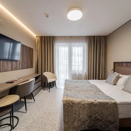 Ozero Lodge Nizhniy Studenyy