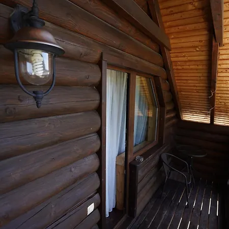 Деревянный коттедж Ozero