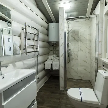 Ozero Lodge Nizhniy Studenyy